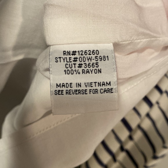 Velvet Heart Rayon dress - Picture 5 of 6